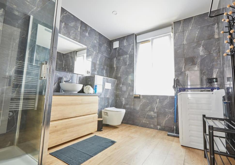 Appartement Elegant T3 A 5 Min De La Gare Lille-Flandres à Mons-en-Baroeul Extérieur photo